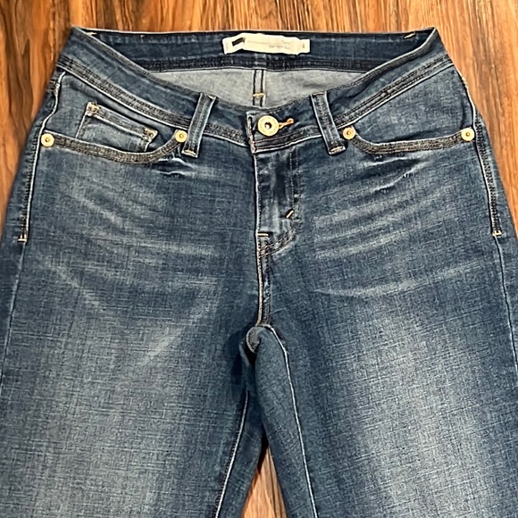 NWOT Levi’s Curvy 529 Boot Cut, 27x30 - Picture 7 of 17